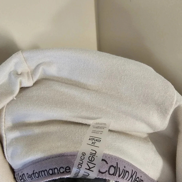Calvin Klein Performance Hoodie Cropped Short Stone Ivory Cream Size L - Picture 9 of 12